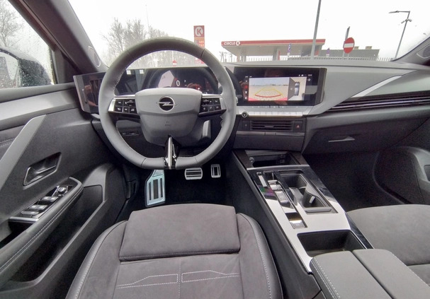 Opel Astra cena 193100 przebieg: 5, rok produkcji 2024 z Gozdnica małe 529